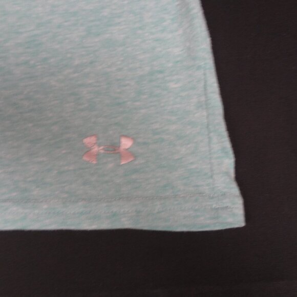 UNDER ARMOUR V-NECK TEE BLUE MEDIUM ATHLETIC WOMENS T-SHIRT L186 - Picture 2 of 3